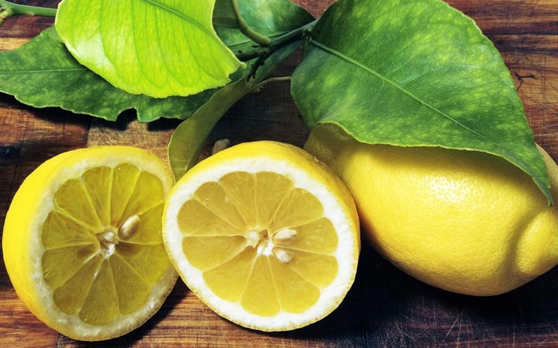 limoni-schizzano-i-prezzi-il-succo-usato-come-disinfettante